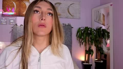  Antonella online show from May 5, 8:04 pm