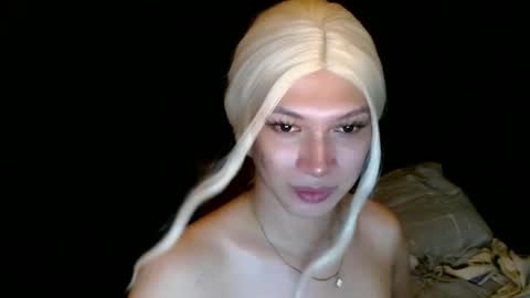 Roman Goddess online show from December 24, 8:11 am