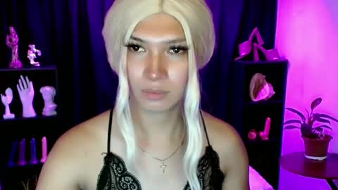 Roman Goddess online show from February 8, 8:09 am