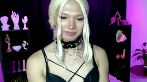 Roman Goddess online show from February 14, 10:04 pm