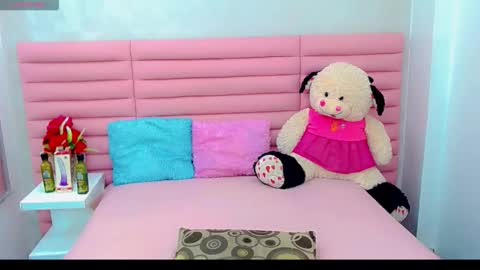 ARIADNA online show from May 12, 4:54 am