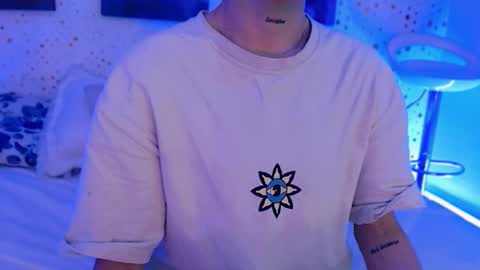 Ari  online show from October 27, 12:46 pm