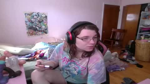 Ariathebrat online show from May 1, 9:08 pm