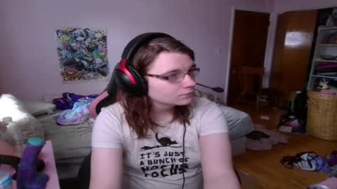 Ariathebrat online show from May 6, 9:21 pm