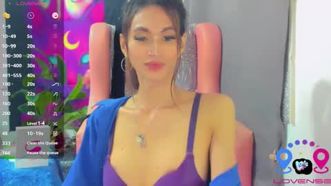 VAL online show from September 28, 6:07 pm