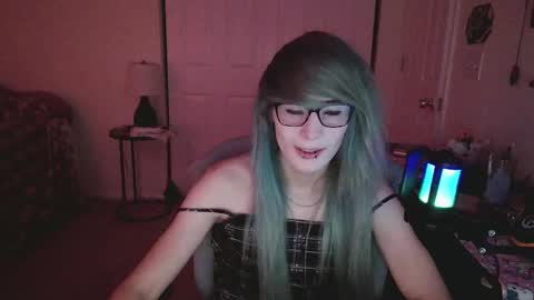Snapshot of ashethegengar chatting on September 15, 4:23 pm Ashley Scarlett online show from September 15, 4:23 pm