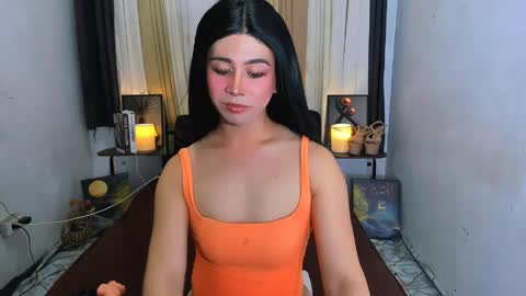 ashley online show from May 29, 4:05 pm