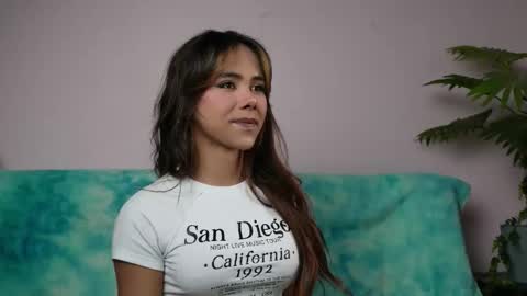 ashley_winhouse online show from May 13, 1:53 pm