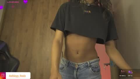 Ashley Fox online show from May 29, 1:59 am