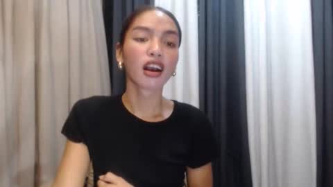 asian_cassy online show from May 23, 12:39 am