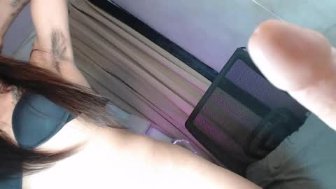 asian_ulysses online show from May 27, 11:29 am