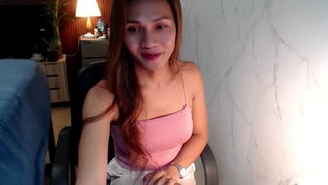 aika online show from May 3, 9:41 pm