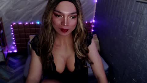 BELLA NOTCH online show from April 27, 5:28 am