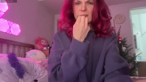 AstoriaLove online show from January 6, 6:06 am