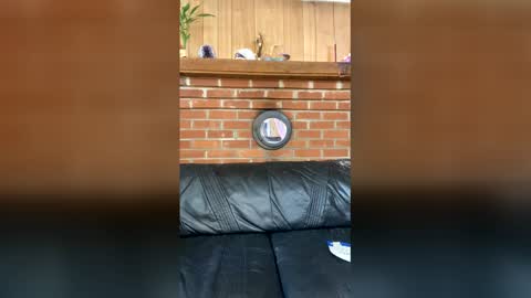 Destiny Nicole online show from April 25, 1:41 pm