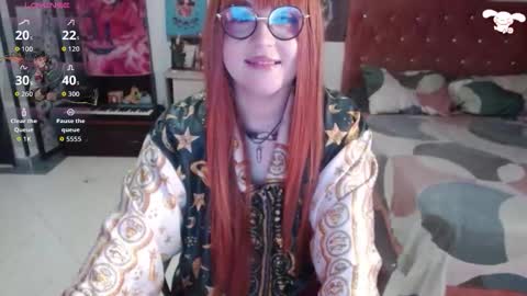 Snapshot of avril2809 chatting on October 19, 3:43 am Abril online show from October 19, 3:43 am