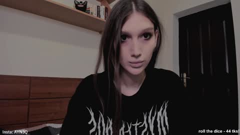 AYNEK        fansly  online show from January 18, 4:47 pm