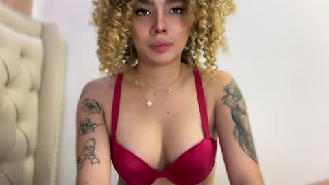 Clara online show from May 22, 5:47 am