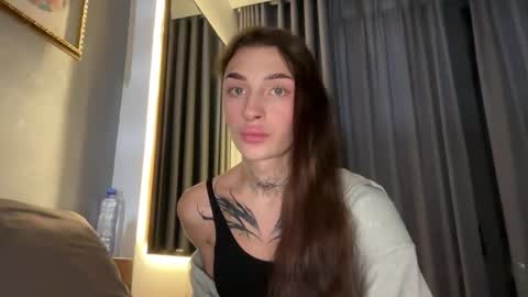 My name is Molly. Please say hello I like talking to you. If you have any wishes or obscene desires please use the tip menu online show from December 13, 11:02 am