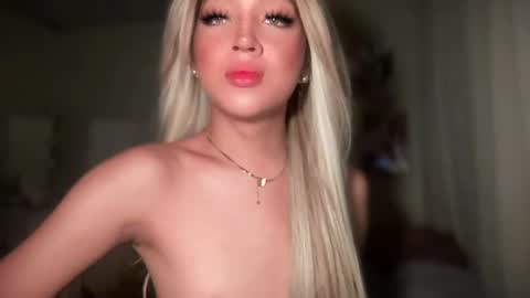 barbie_ford_ online show from January 6, 3:19 pm