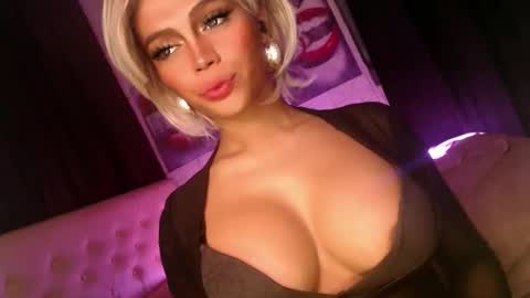 barbei online show from May 7, 12:28 am