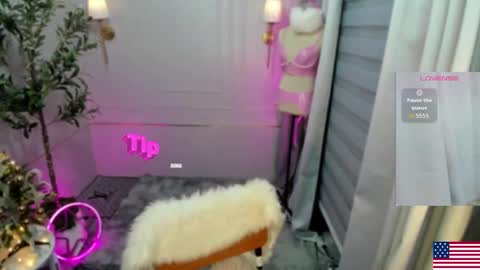 Miss Alexa Fields  online show from December 23, 2:49 am