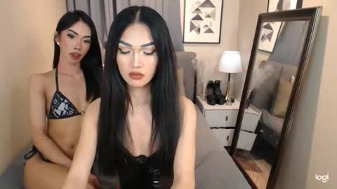 PEARL X NIKKI online show from May 1, 10:08 am