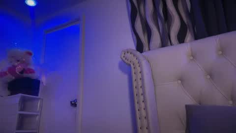 Madison. online show from November 9, 4:52 pm