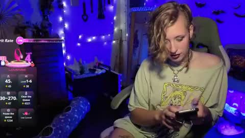 bigbearandbunny online show from October 16, 11:15 pm