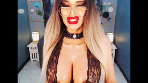 Loraine Cruz online show from May 15, 4:21 am