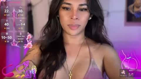 queen amanda online show from January 9, 5:11 pm