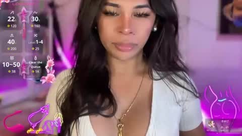 queen amanda online show from February 9, 2:49 am