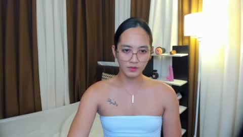 SUCK ME TILL I EXPLODE online show from November 17, 8:14 am