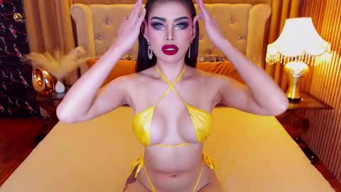 bombshellanita online show from November 18, 9:26 pm