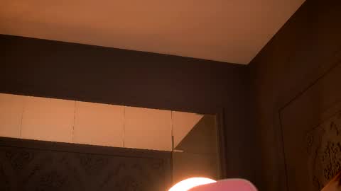 Scarlet online show from May 24, 4:42 am