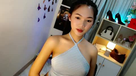 caitlin online show from April 25, 7:33 pm
