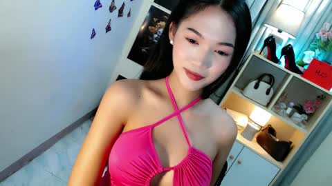 caitlin online show from May 2, 7:41 pm
