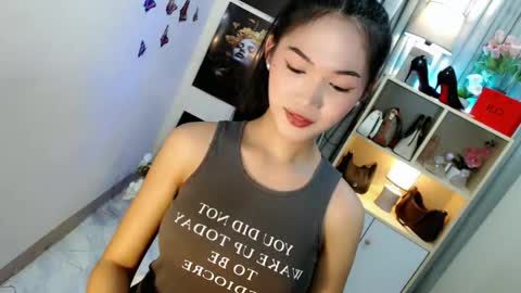 caitlin online show from May 10, 11:21 pm