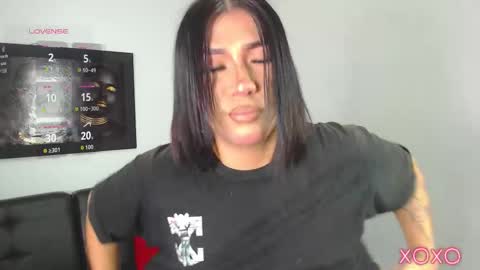 Cami vazques online show from February 7, 12:38 am