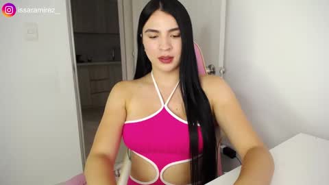 X IGcamiryan01 online show from February 6, 9:42 pm