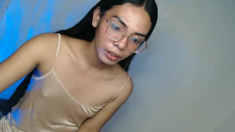 Candi online show from October 26, 11:28 am