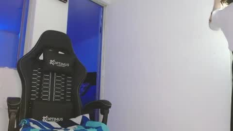 candy_giuliana21 online show from May 7, 1:34 am