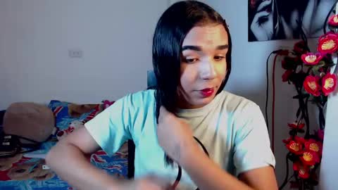 candyy_doll_ online show from May 14, 6:34 am