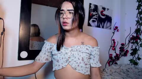 candyy_doll_ online show from May 30, 4:54 am