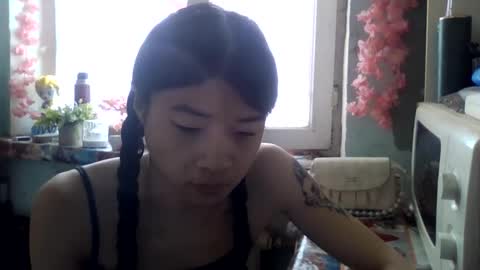 CarlyJoy online show from May 22, 10:44 am
