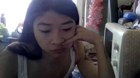 CarlyJoy online show from May 28, 11:52 am