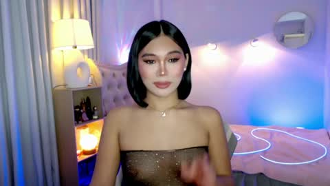 CatalenaX online show from March 1, 6:36 pm