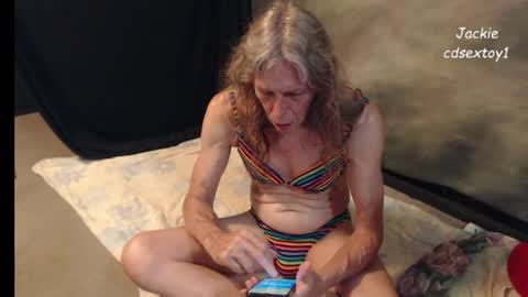 Jackie online show from May 31, 1:26 am