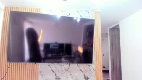 mia  sofiabohorquez INSTAGRAM online show from May 23, 7:43 pm