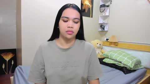celestinaxisabella online show from May 10, 1:49 pm